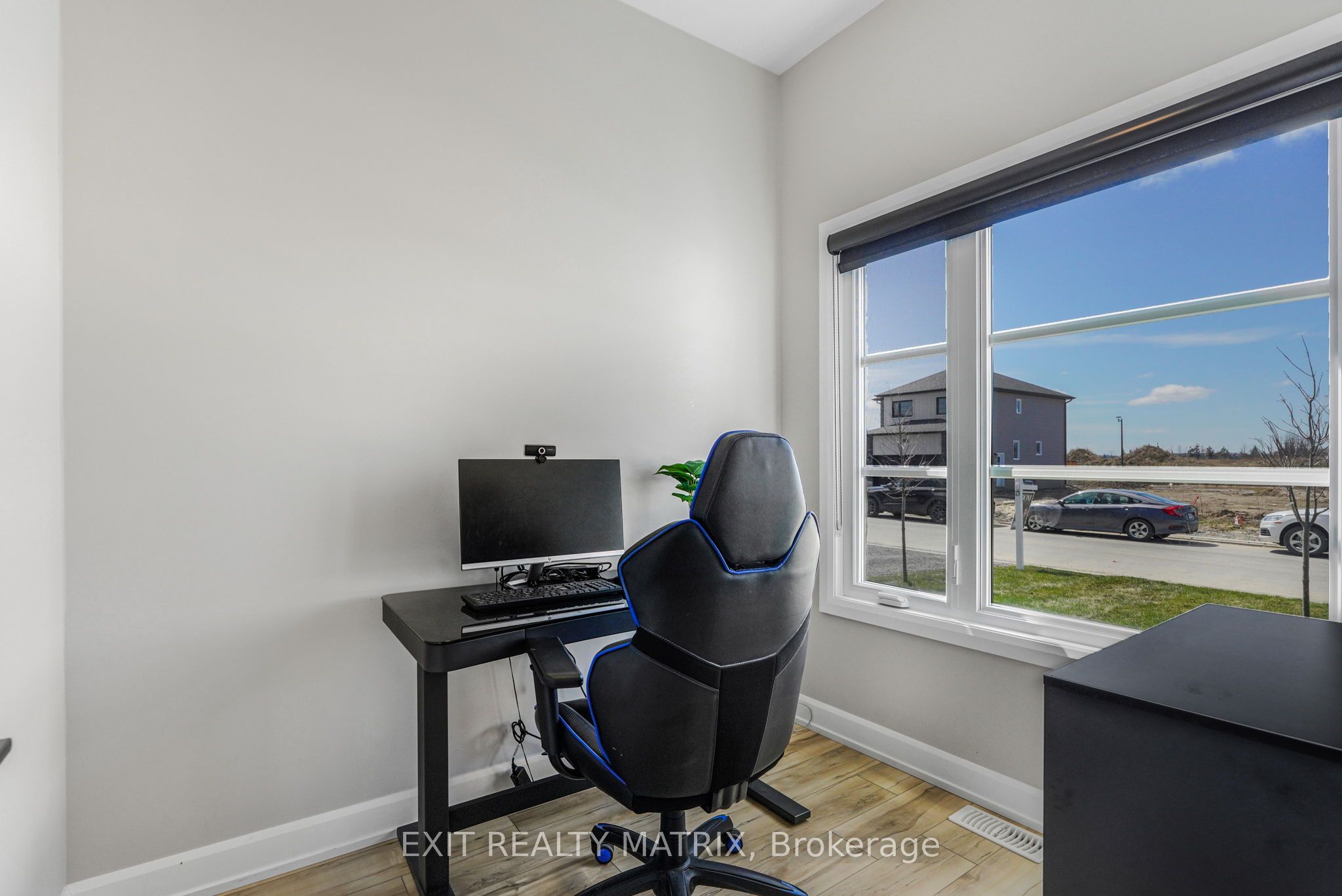 1202 Montblanc Crescent - Photo 3