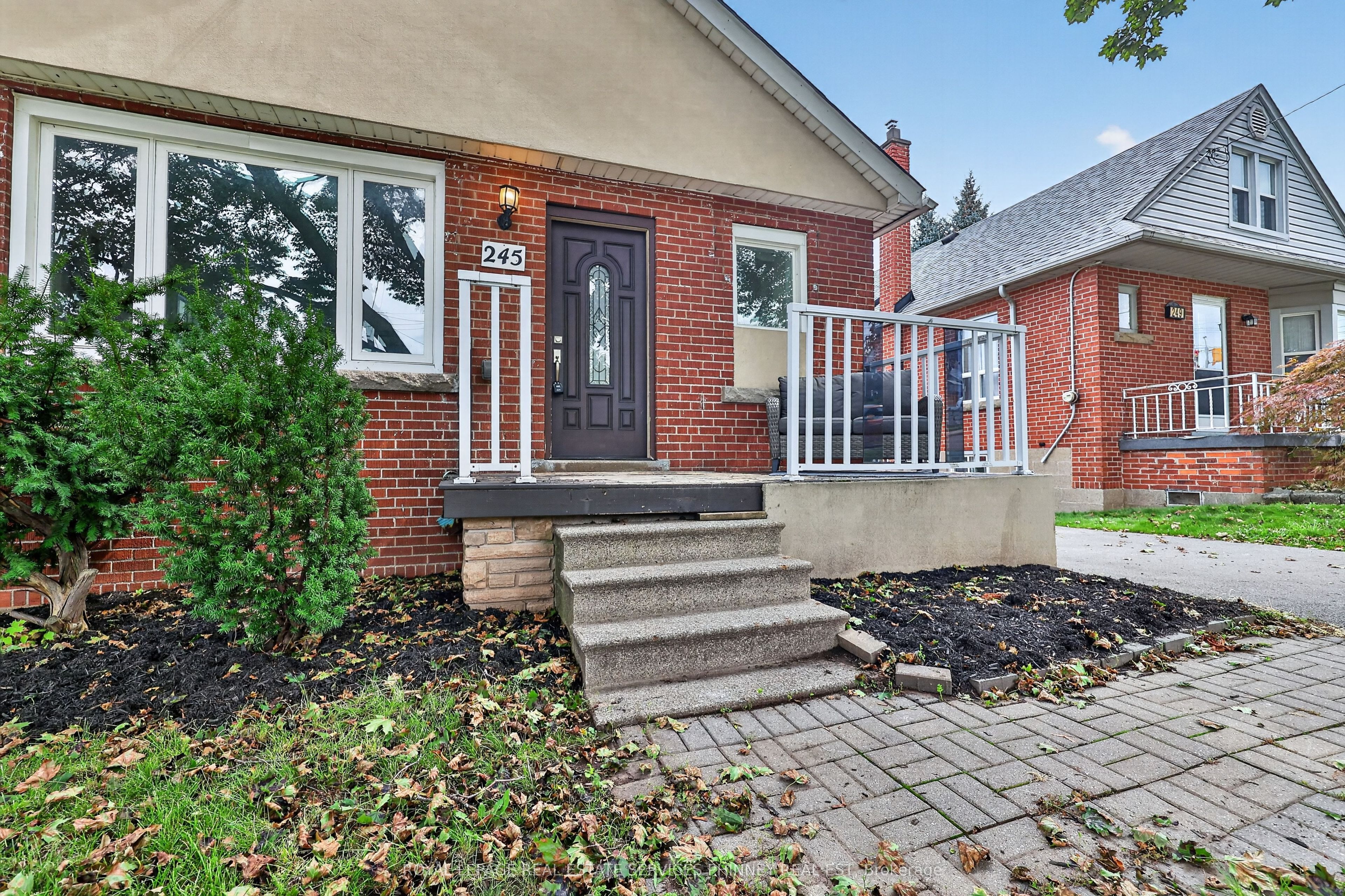 245 Glenholme Avenue