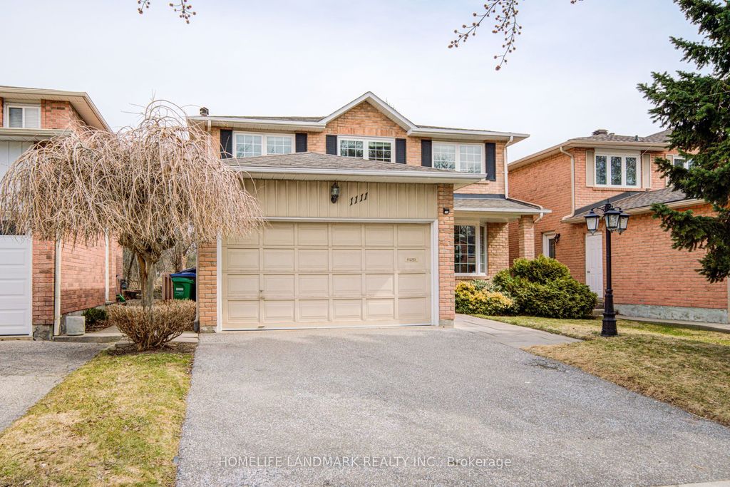 Photo of 1111 Deer Run, Mississauga, ON L5C 3P7 (MLS # W12938010)