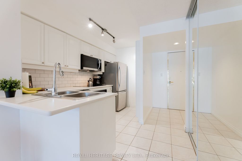 Photo of 188 Redpath Avenue #211, Toronto, ON M4P 3J2 (MLS # C13068146)