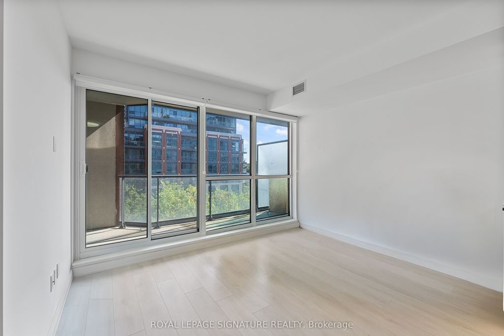 Photo of 31 Tippett Road #452, Toronto, ON M3H 0C8 (MLS # C12451601)
