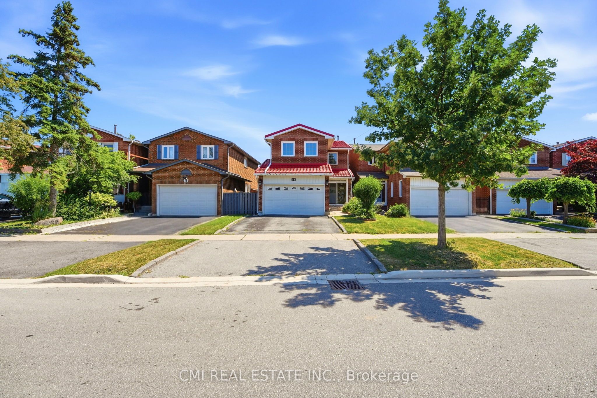 15 Cog Hill Drive