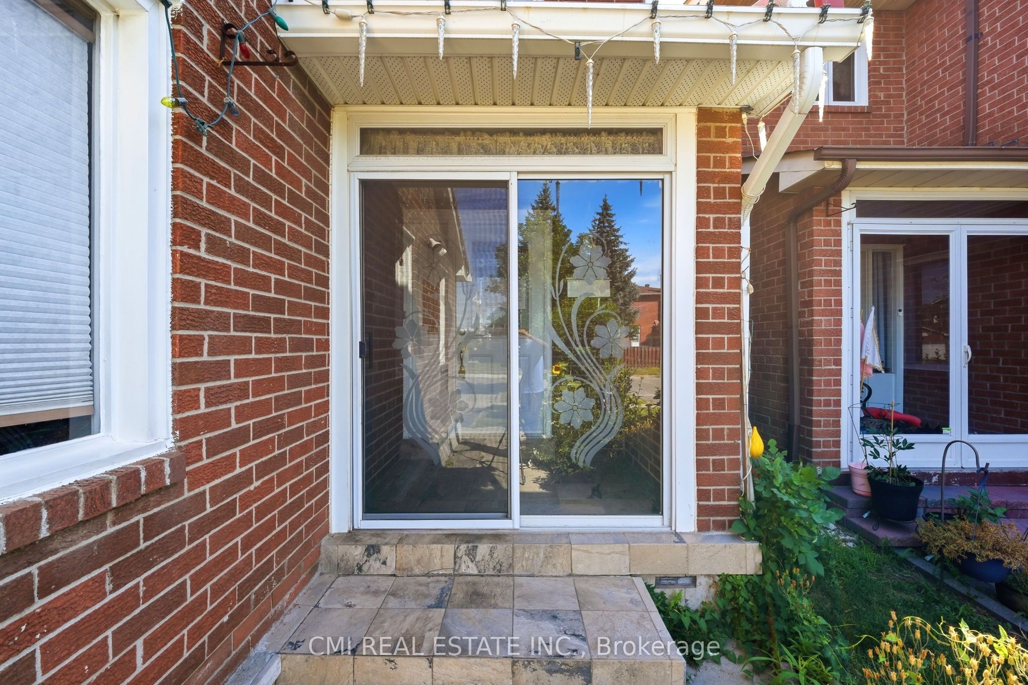 15 Cog Hill Drive