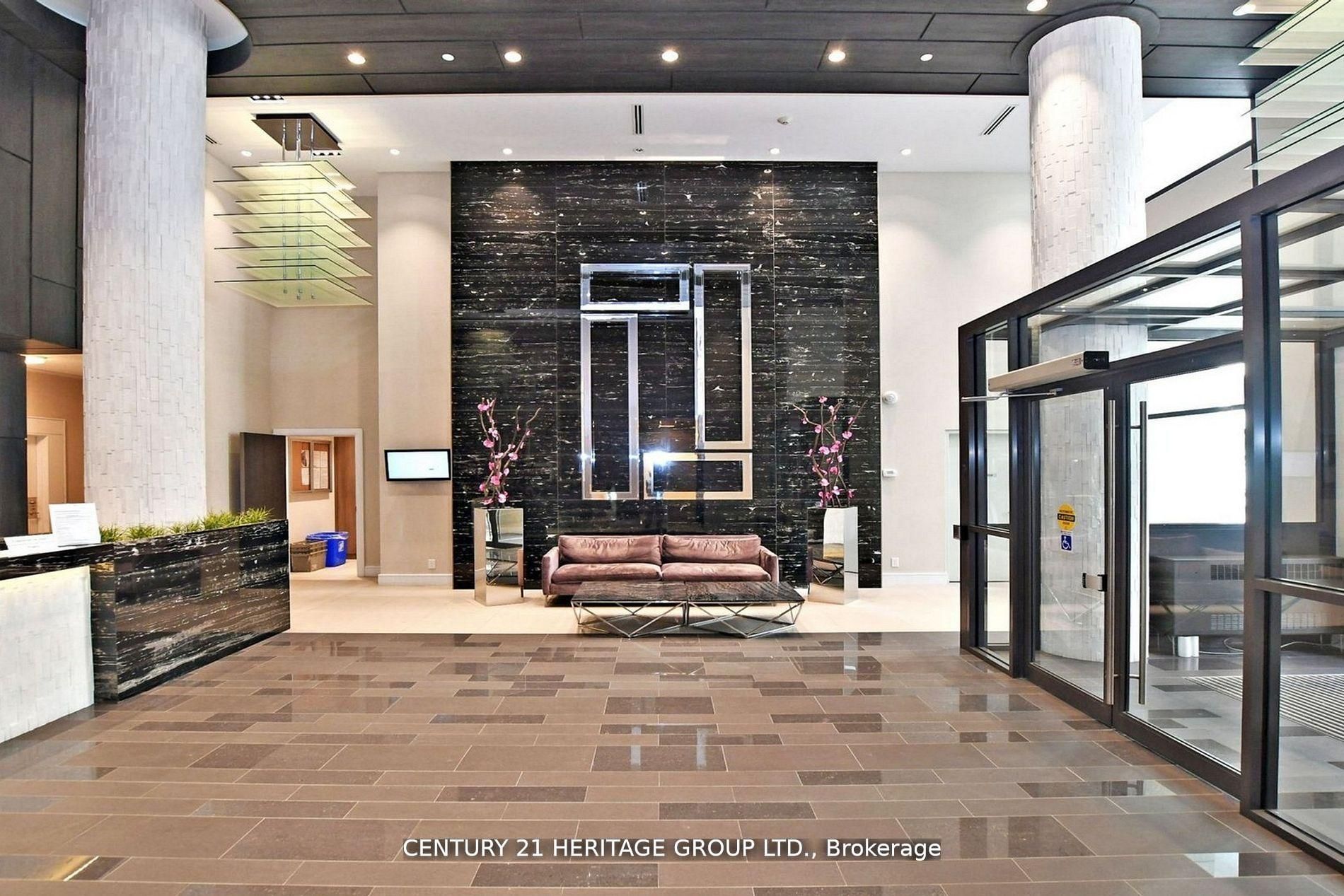 9201 Yonge Street 319