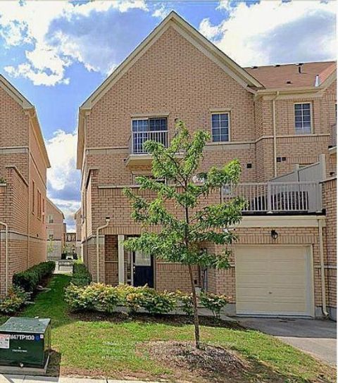 60 Cathedral High Heights E Markham ON L6C 0P3