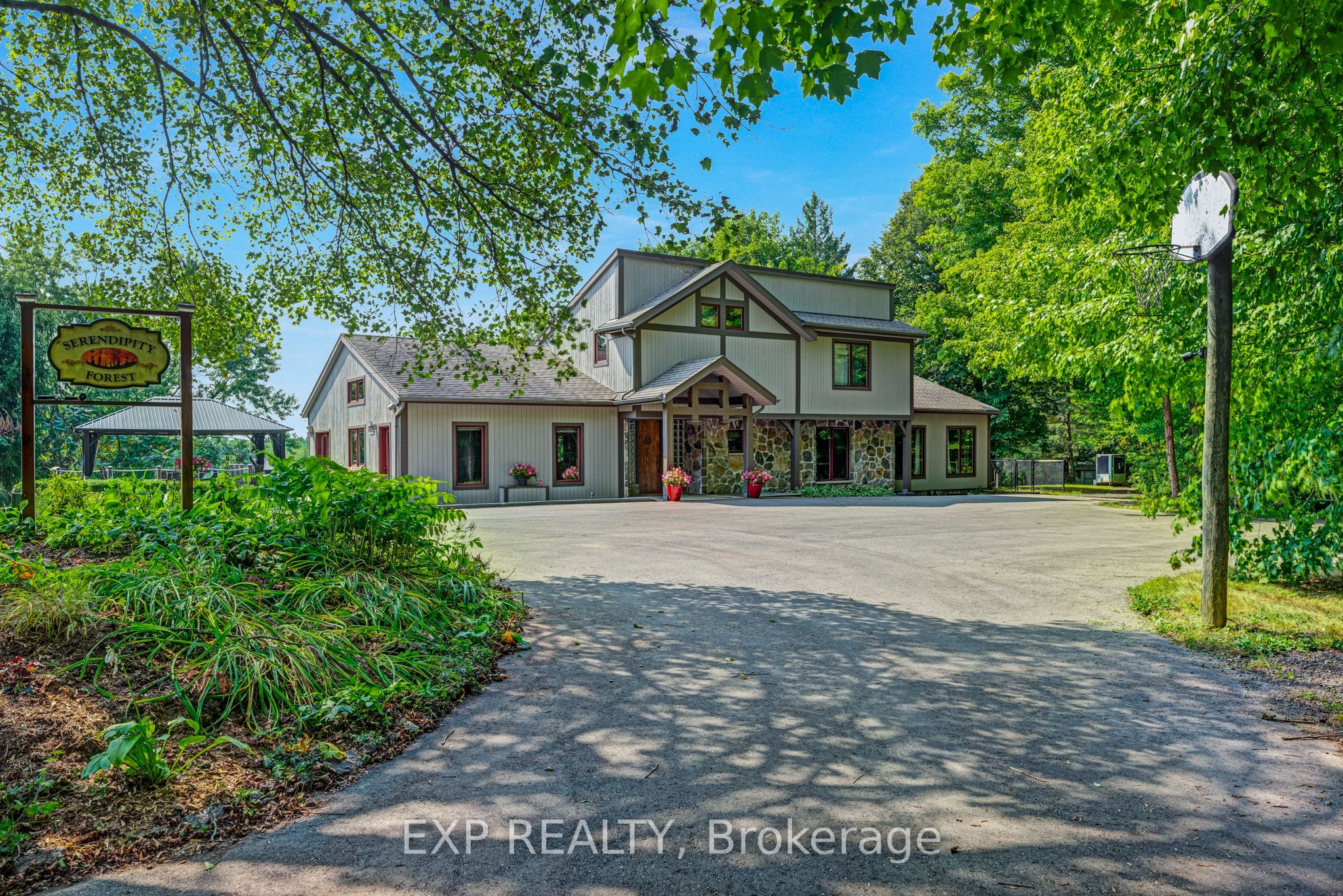 18340 Bathurst Street