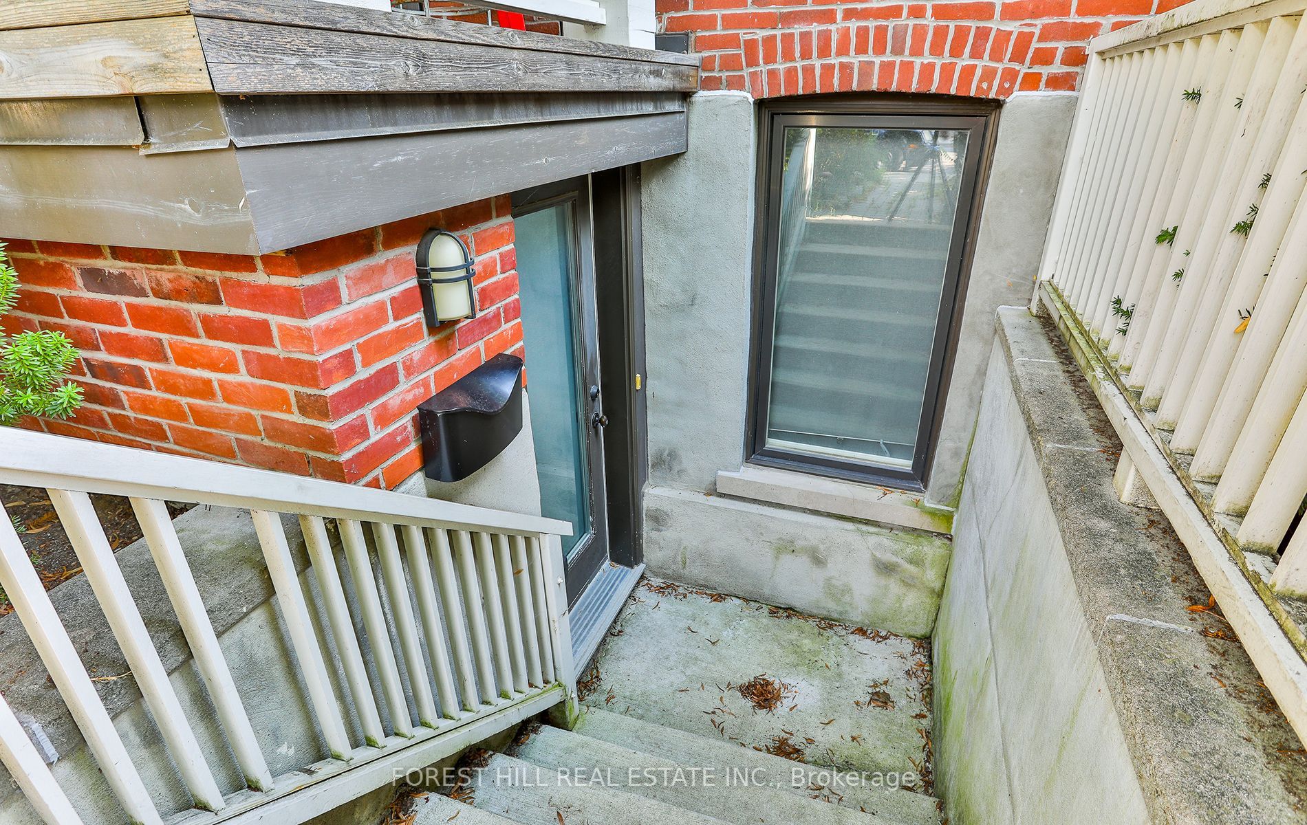 35 Yarmouth Gardens Lower