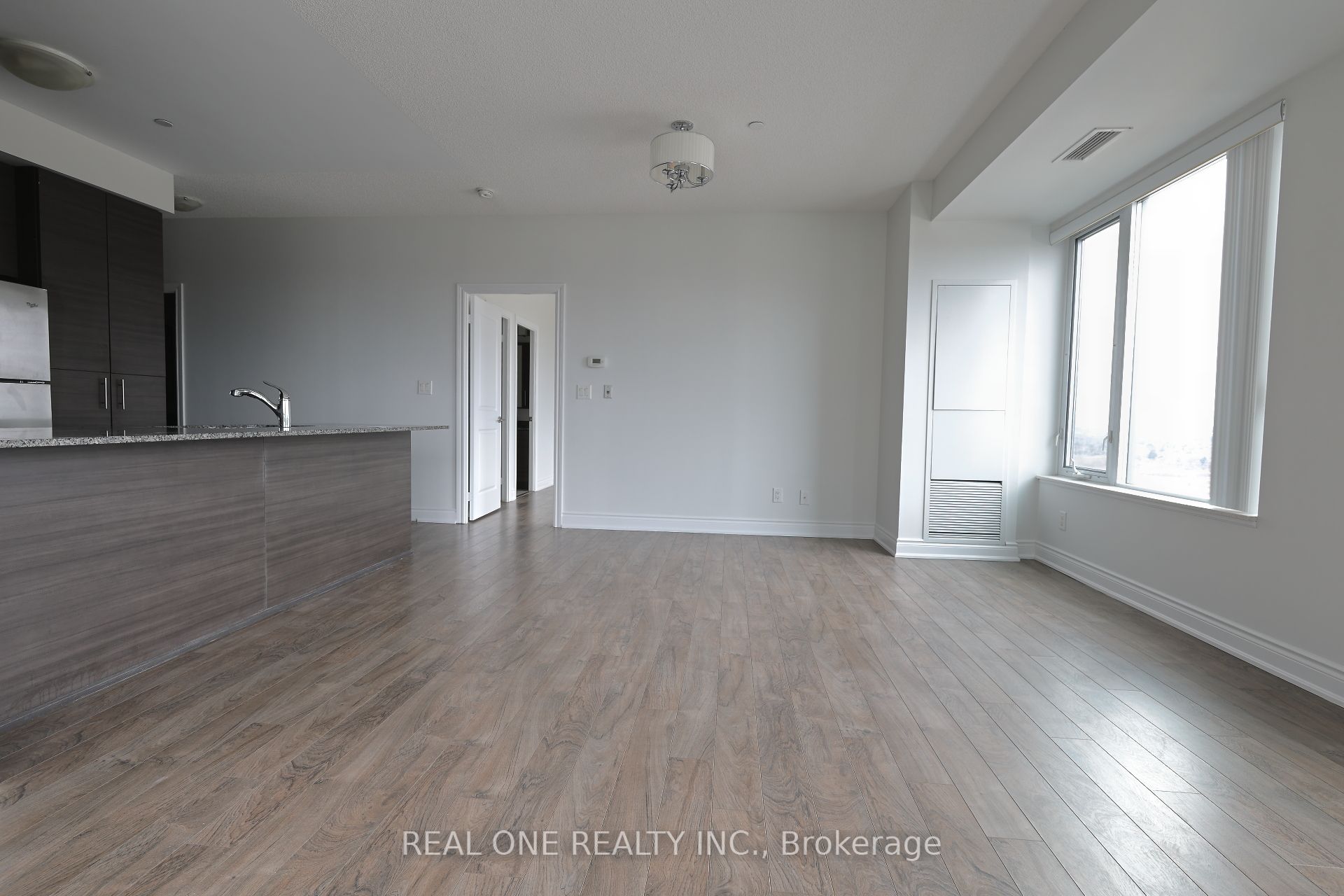 277 South Park Road 1216