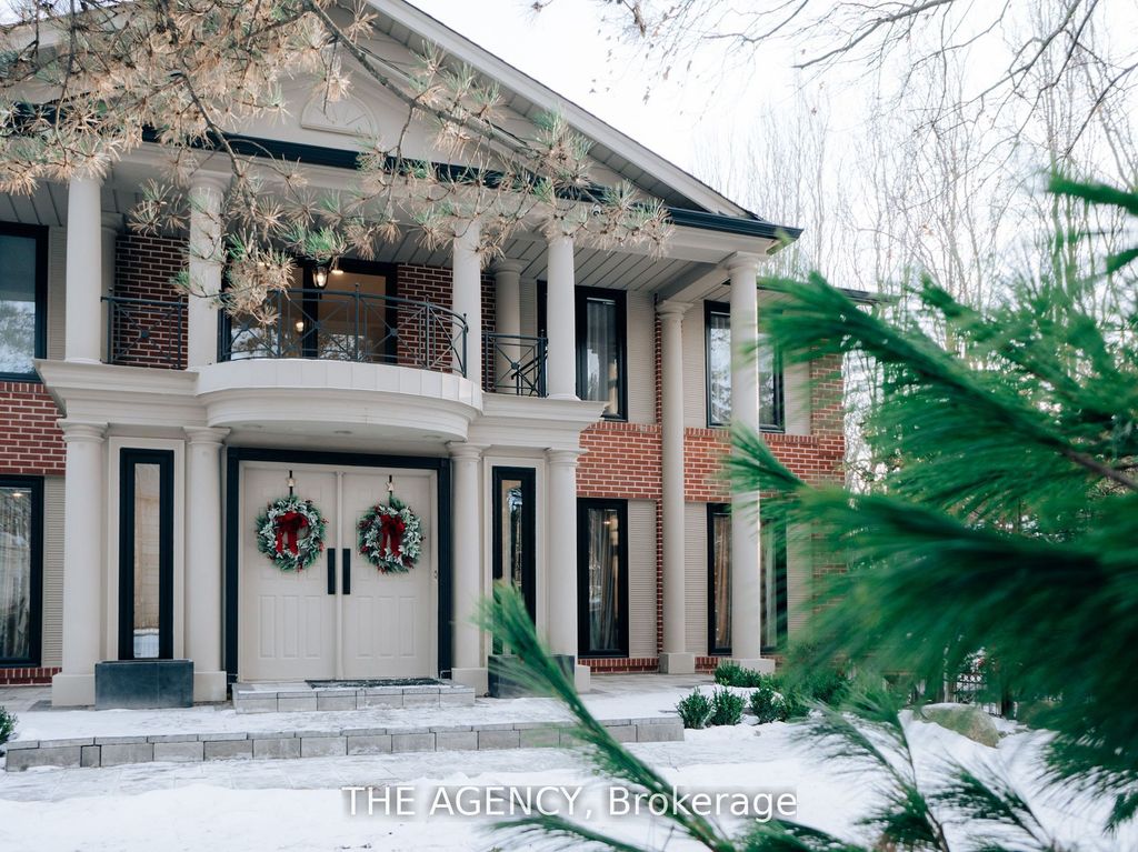 Photo of 7 Shady Oaks Crescent, Toronto, ON M3C 2L4 (MLS # C12688916)