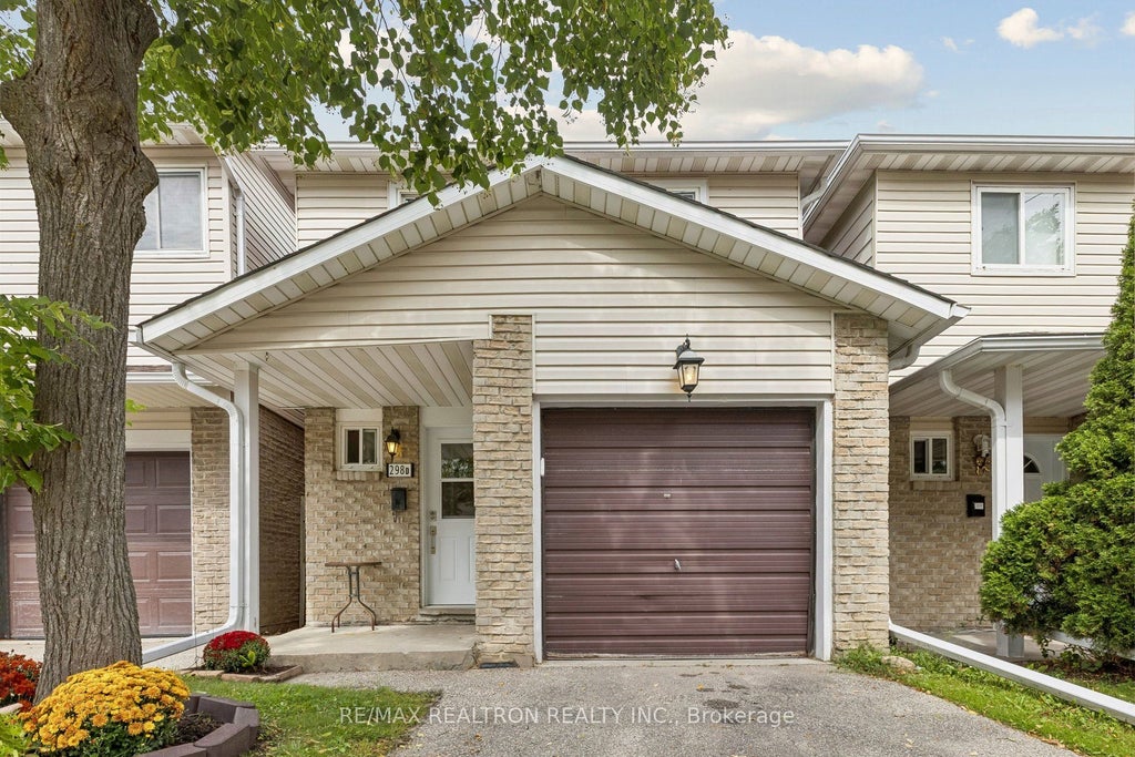 Photo of 298D Bluevale Street N, Waterloo, ON N2J 4G3 (MLS # X13757748)