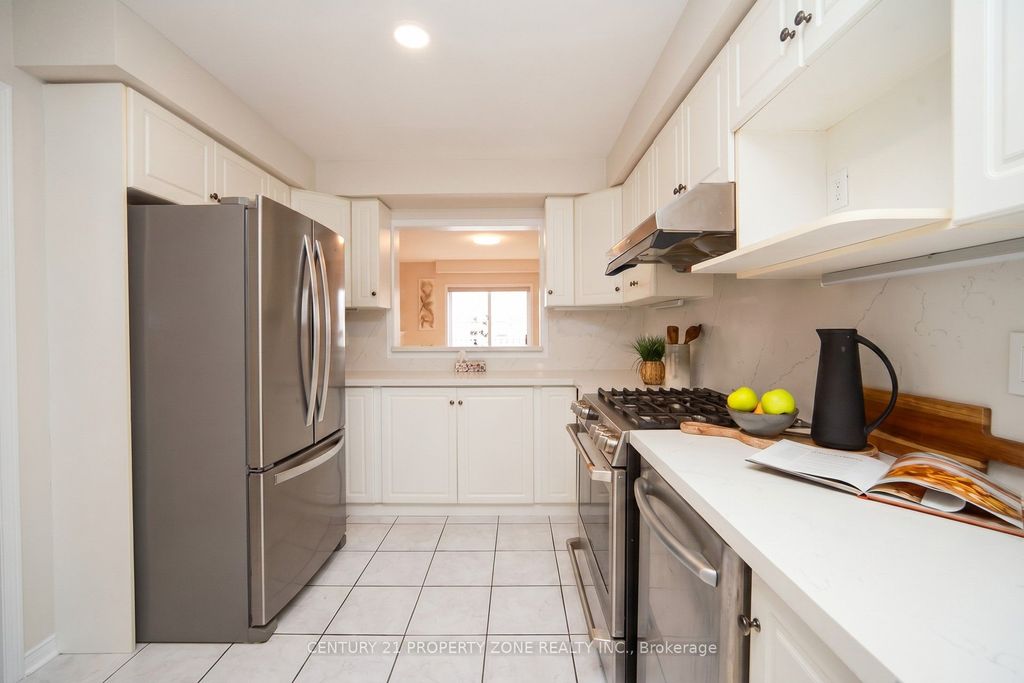 Photo of 3809 Talias Crescent, Mississauga, ON L5M 6L5 (MLS # W13016948)