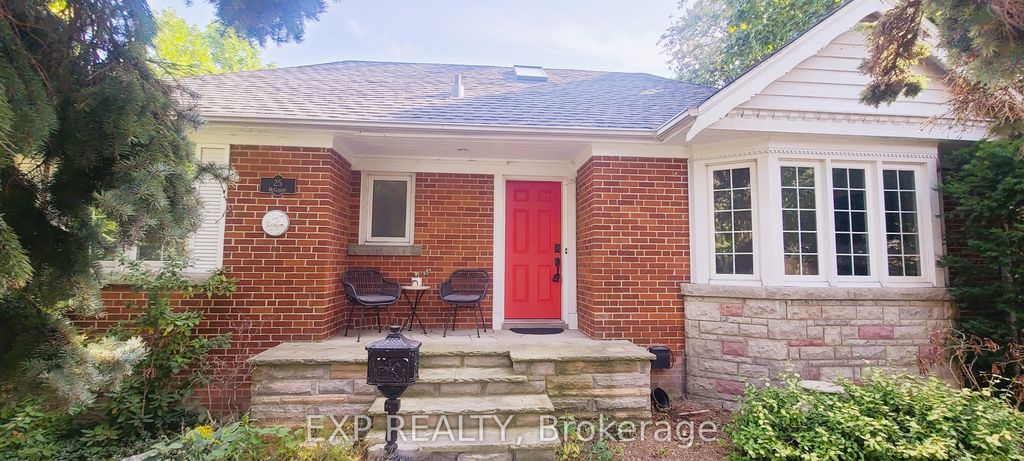 Photo of 25 Mcclinchy Avenue, Toronto, ON M8X 2H9 (MLS # W12277464)