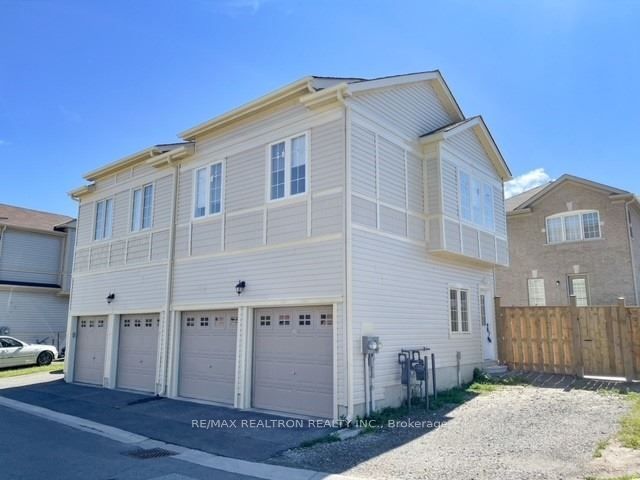 16 Arthur Dixon Street Coachhouse