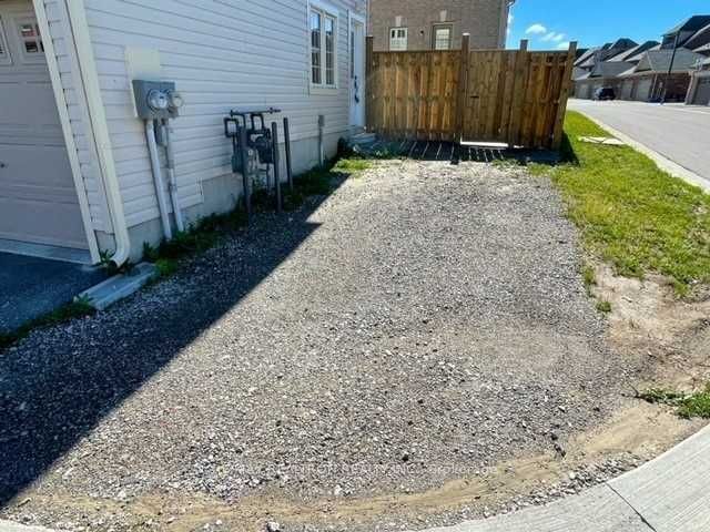 16 Arthur Dixon Street Coachhouse