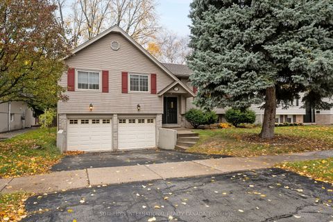 475 SPARLING Crescent Burlington ON L7L 5J3