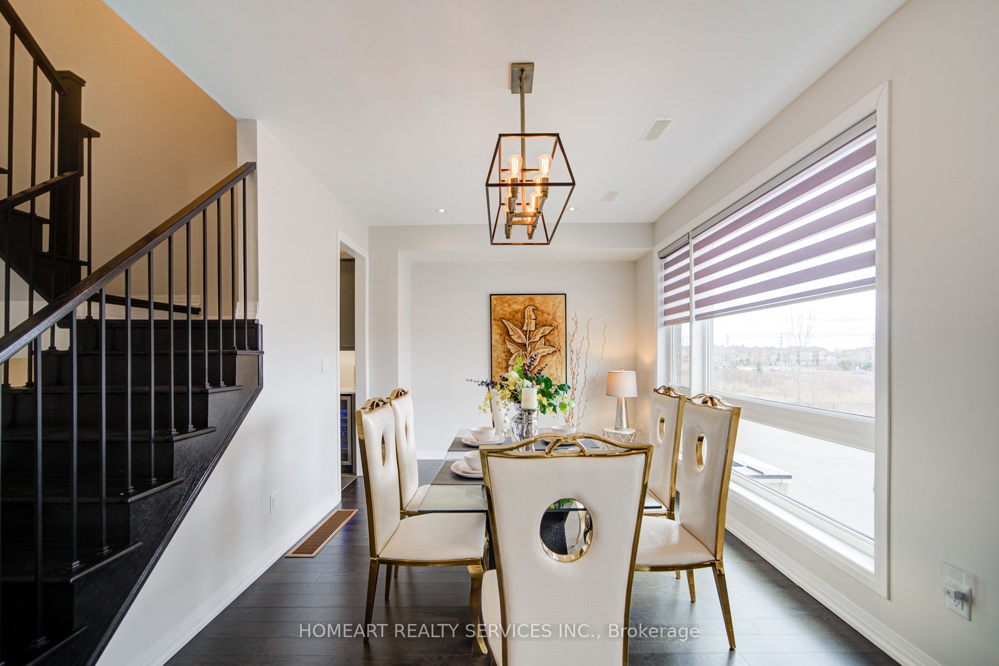 20 Concetta Conte Avenue