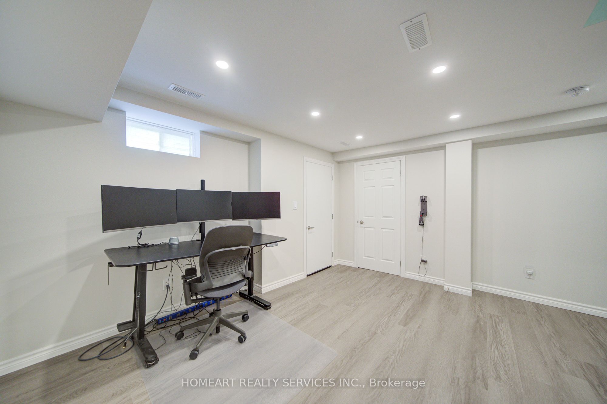 20 Concetta Conte Avenue