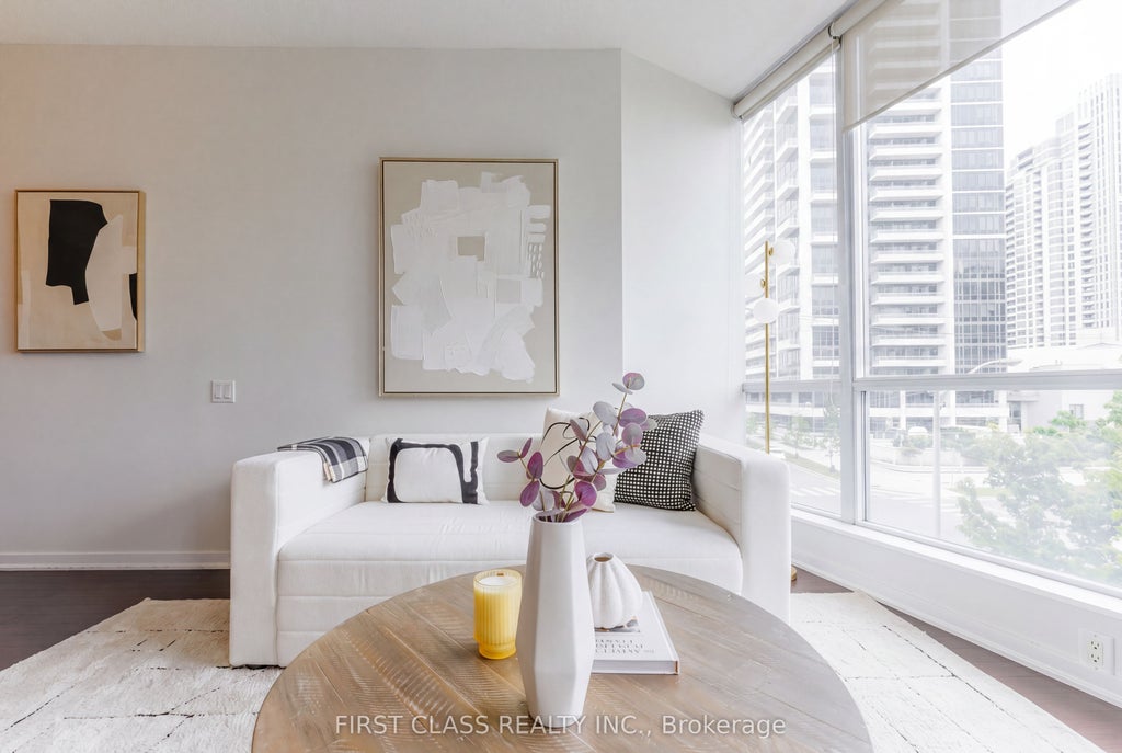 Photo of 30 Canterbury Place #305, Toronto, ON M2N 0B9 (MLS # C13711124)