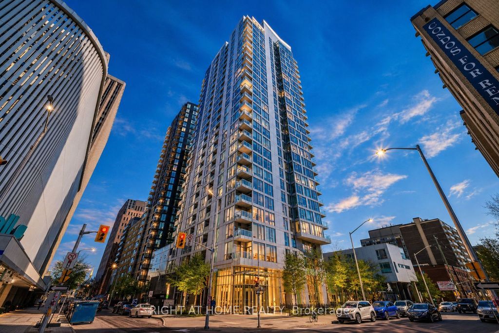 Photo of 179 Metcalfe Street #1210, Ottawa Centre, ON K2P 1P7 (MLS # X13073090)