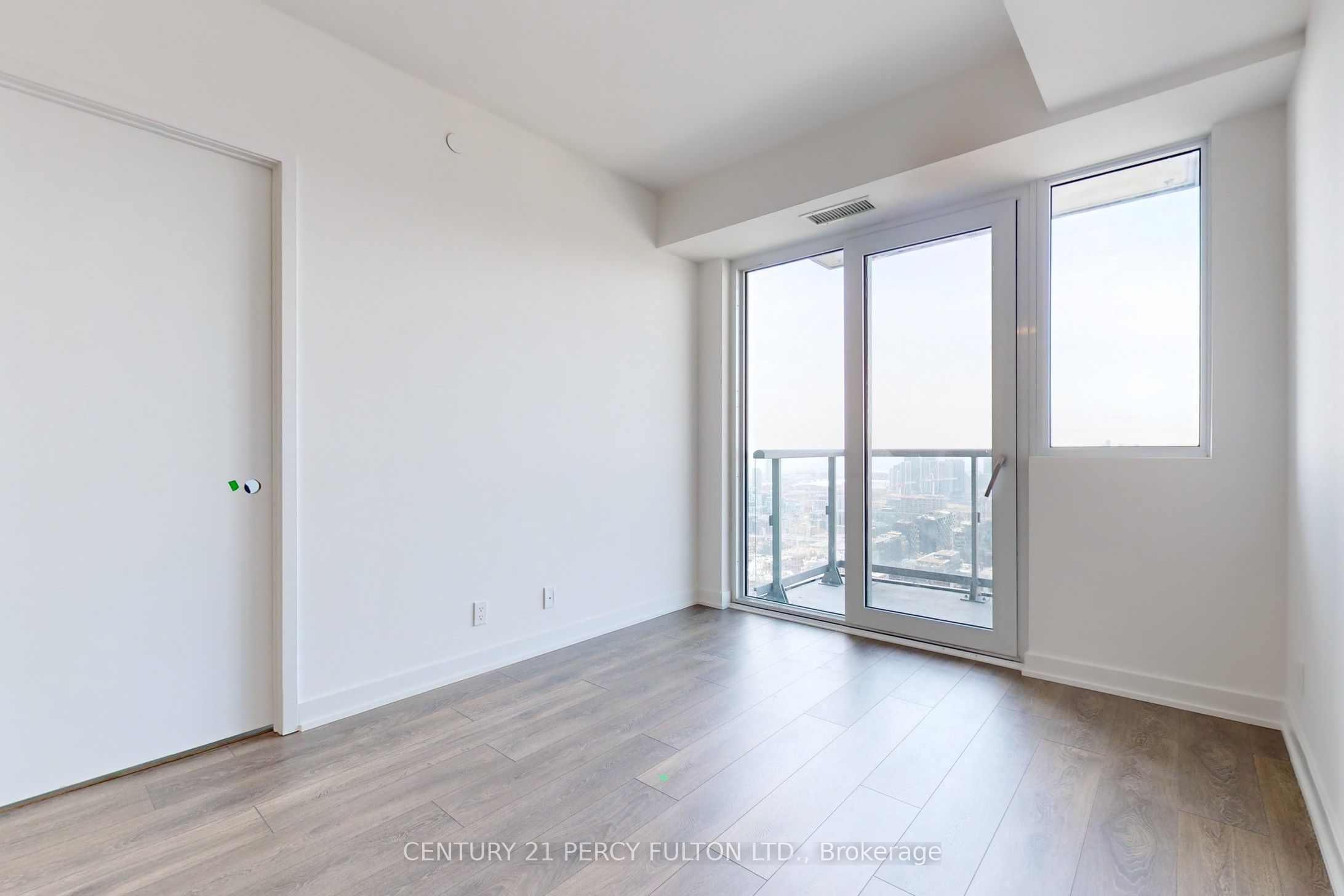 108 Peter Street 4712
