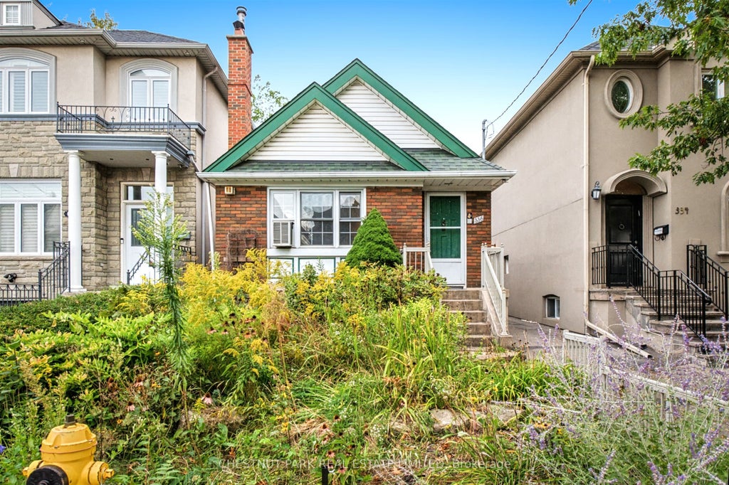 Photo of 336 Fairlawn Avenue, Toronto, ON M5M 1T6 (MLS # C13834272)