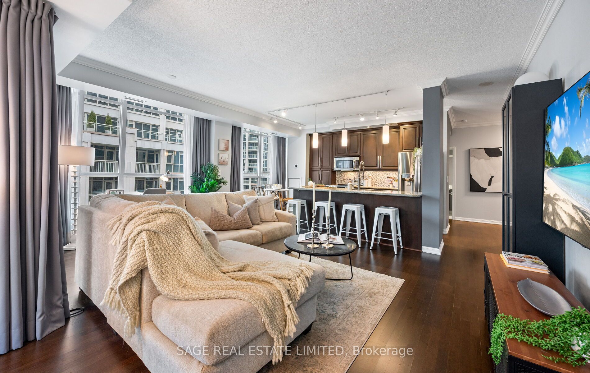 628 Fleet Street 506