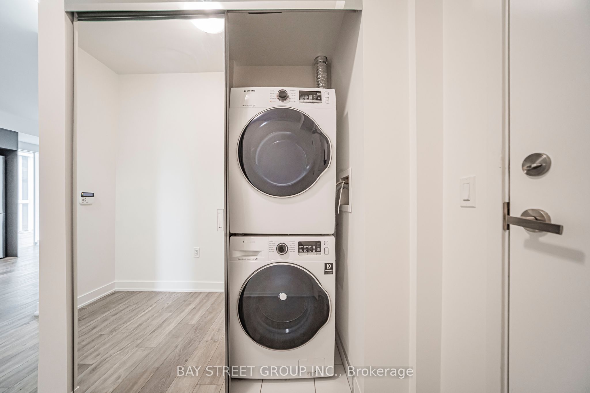195 Redpath Avenue 2412