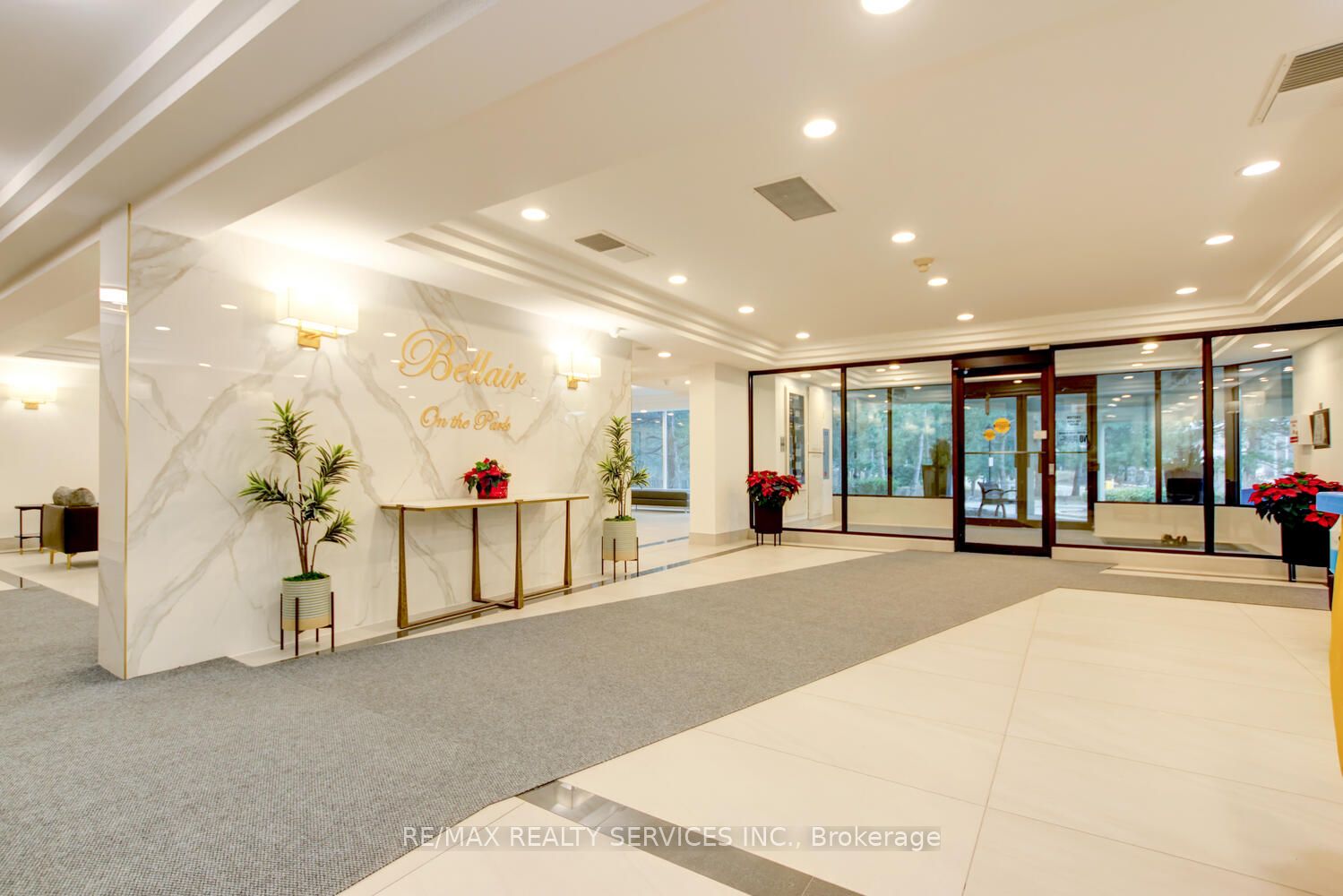 22 Hanover Road 205