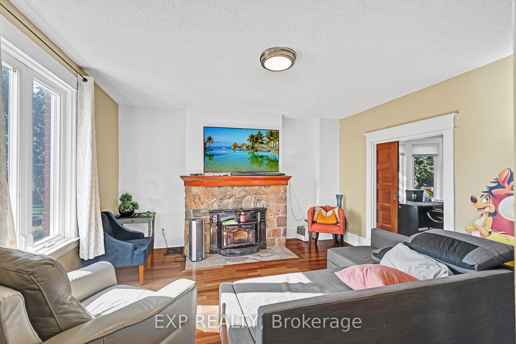 680 Winchester Road W