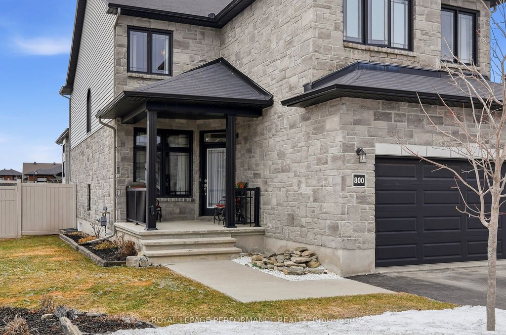 Photo of 800 Platinum Street, Clarence-Rockland, ON K4K 0J2 (MLS # X12889926)