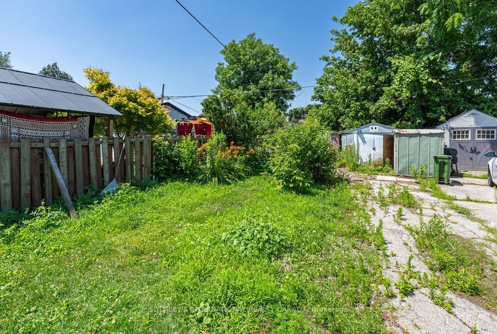 Photo of 4 Marshall Boulevard, Toronto, ON M6N 2R7 (MLS # W13577206)