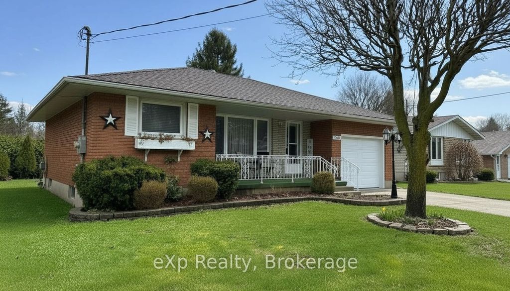 Photo of 500 6th Street, Hanover, ON N4N 1E5 (MLS # X12861982)