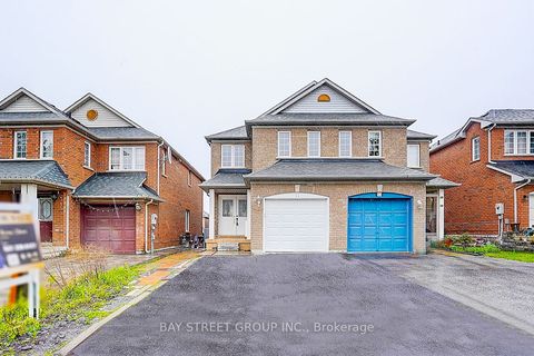 11 Tara Crescent Markham ON L3S 4S7
