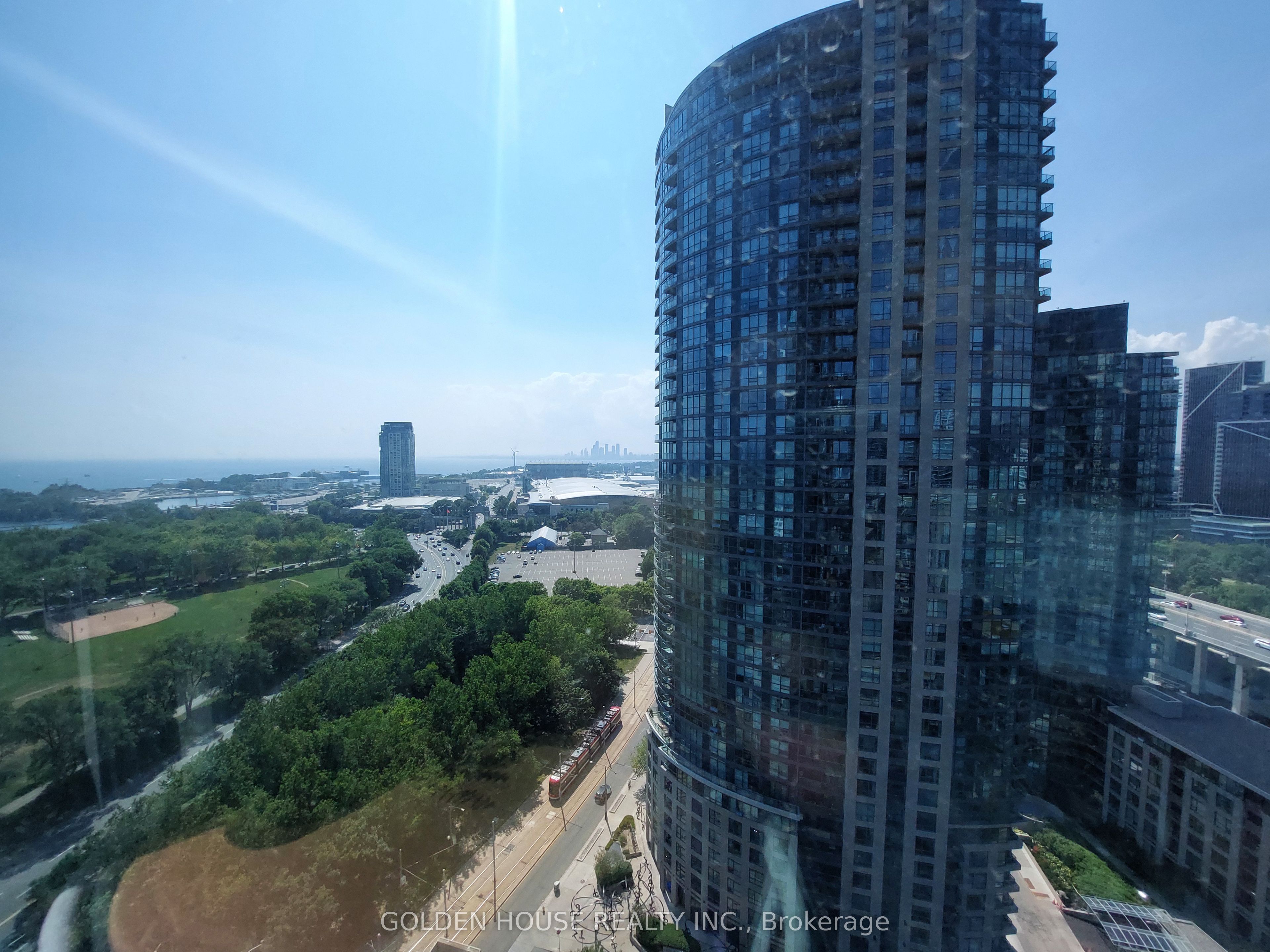 215 Fort York Boulevard 2309