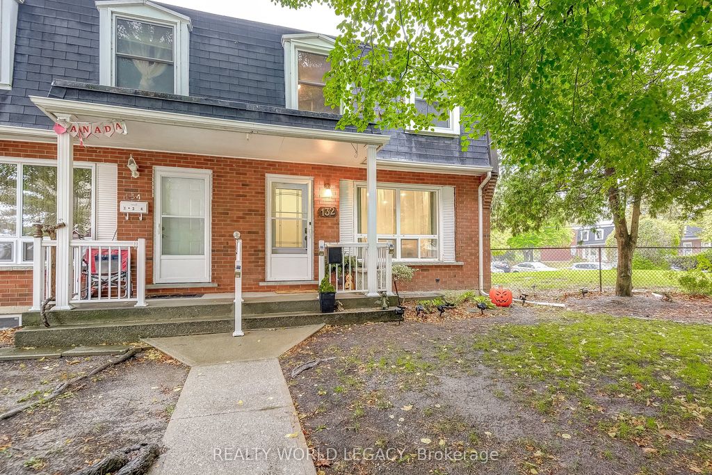 Photo of 132 Barlake Avenue #35, Hamilton, ON L8E 1H3 (MLS # X13077634)