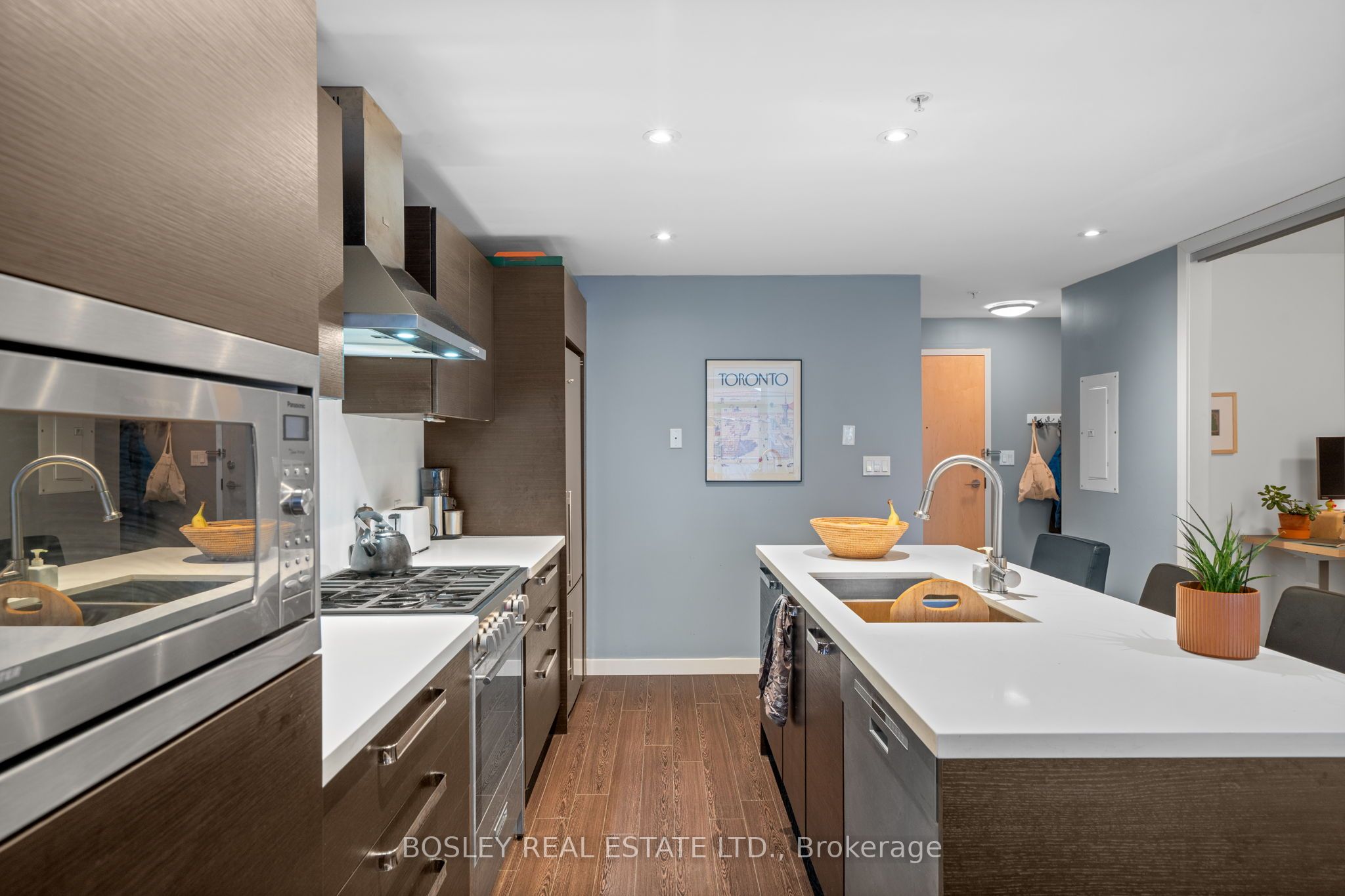 588 Annette Street 205