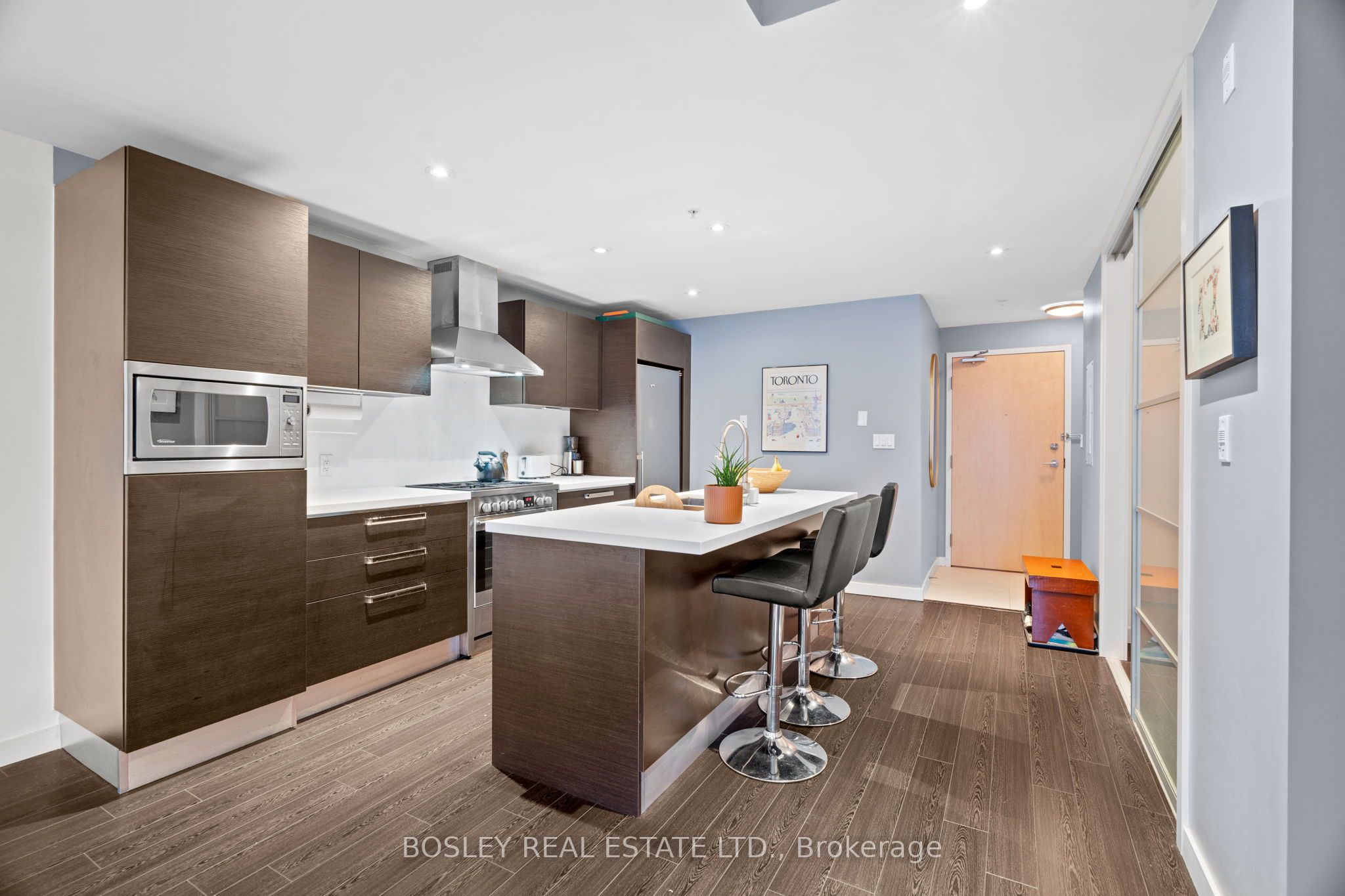 588 Annette Street 205