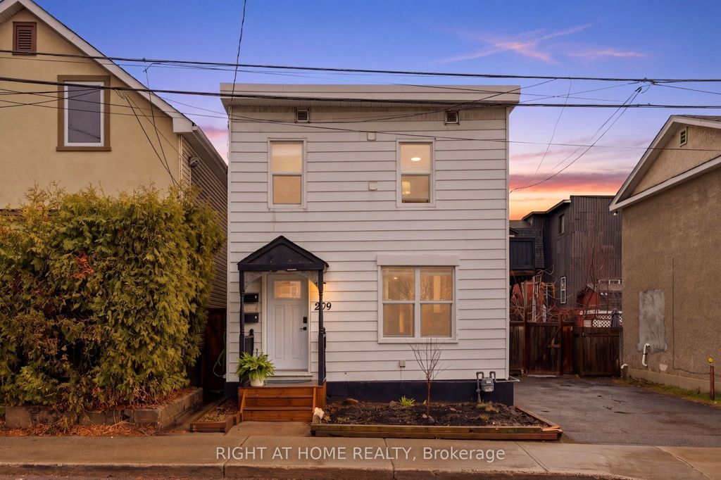 Photo of 209 Marier Avenue, Vanier and Kingsview Park, ON K1L 5R4 (MLS # X13022468)