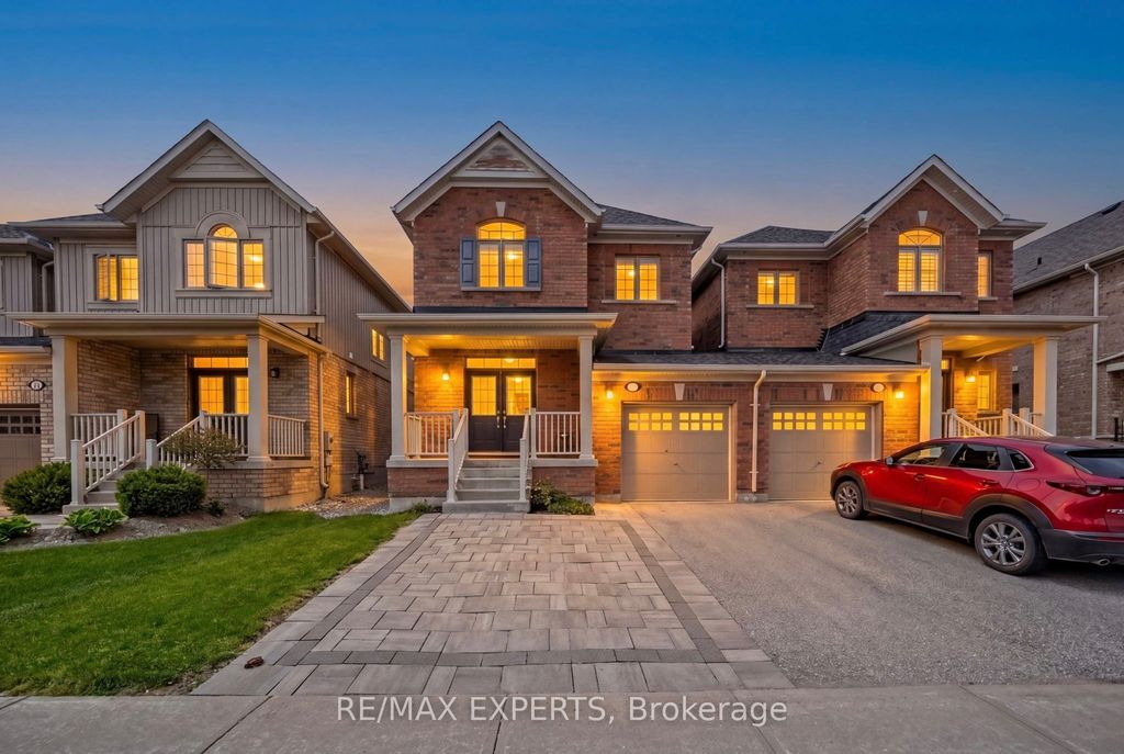 Photo of 54 Weaver Terrace, New Tecumseth, ON L0G 1W0 (MLS # N13166798)