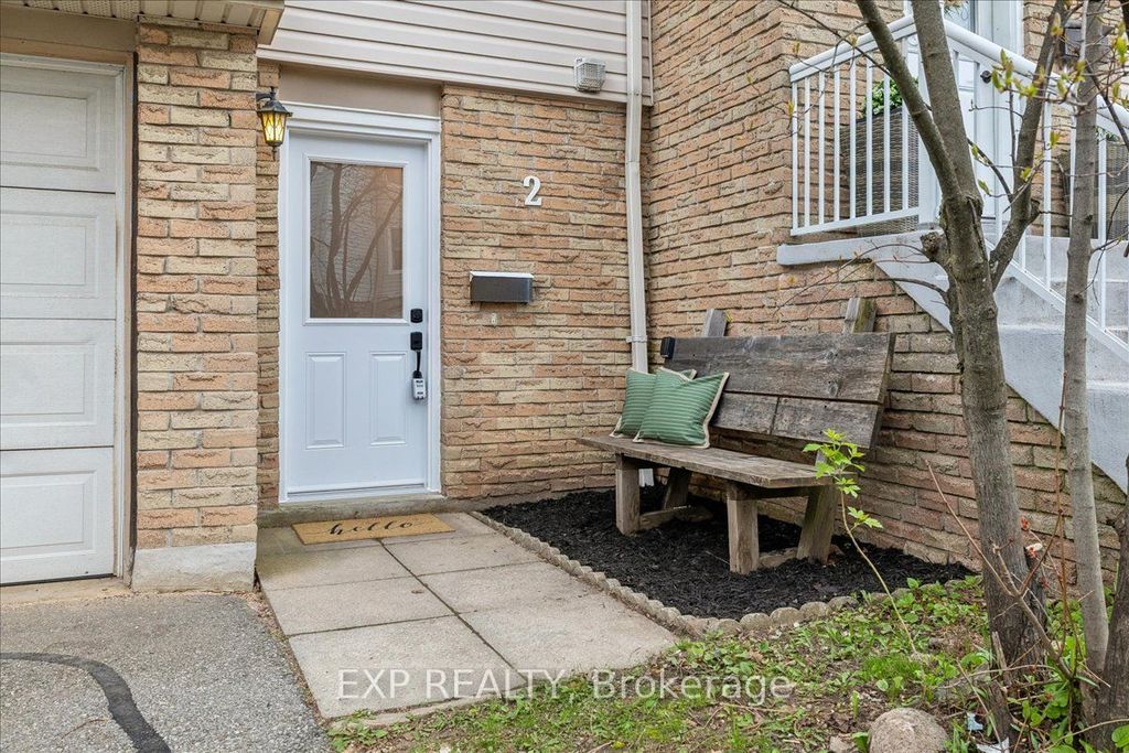 Photo of 5878 Montevideo Road #2, Mississauga, ON L5N 2V5 (MLS # W13076484)