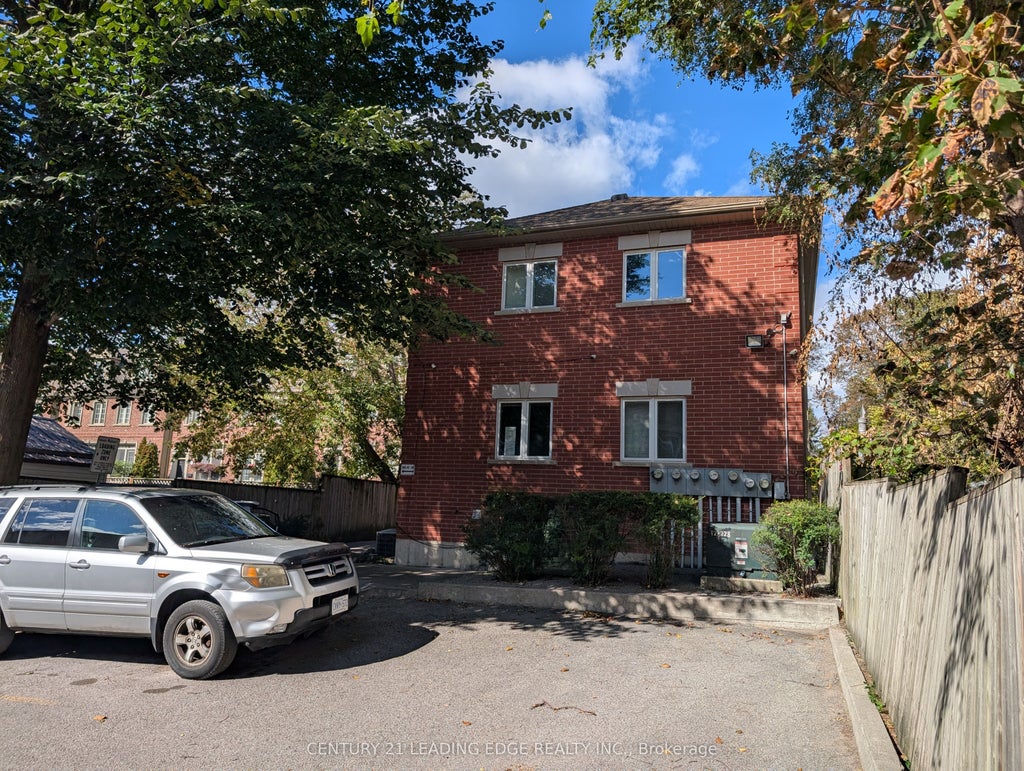 Photo of 736 Kingston Road #3, Toronto, ON M4E 1R7 (MLS # E13881350)