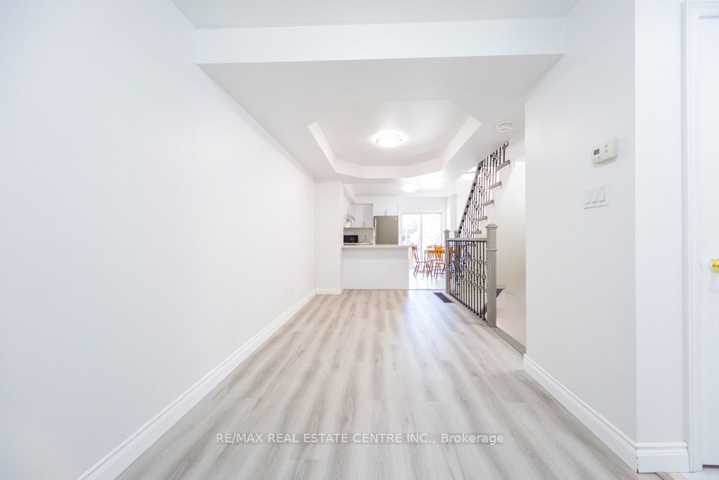 123 Enderby Road
