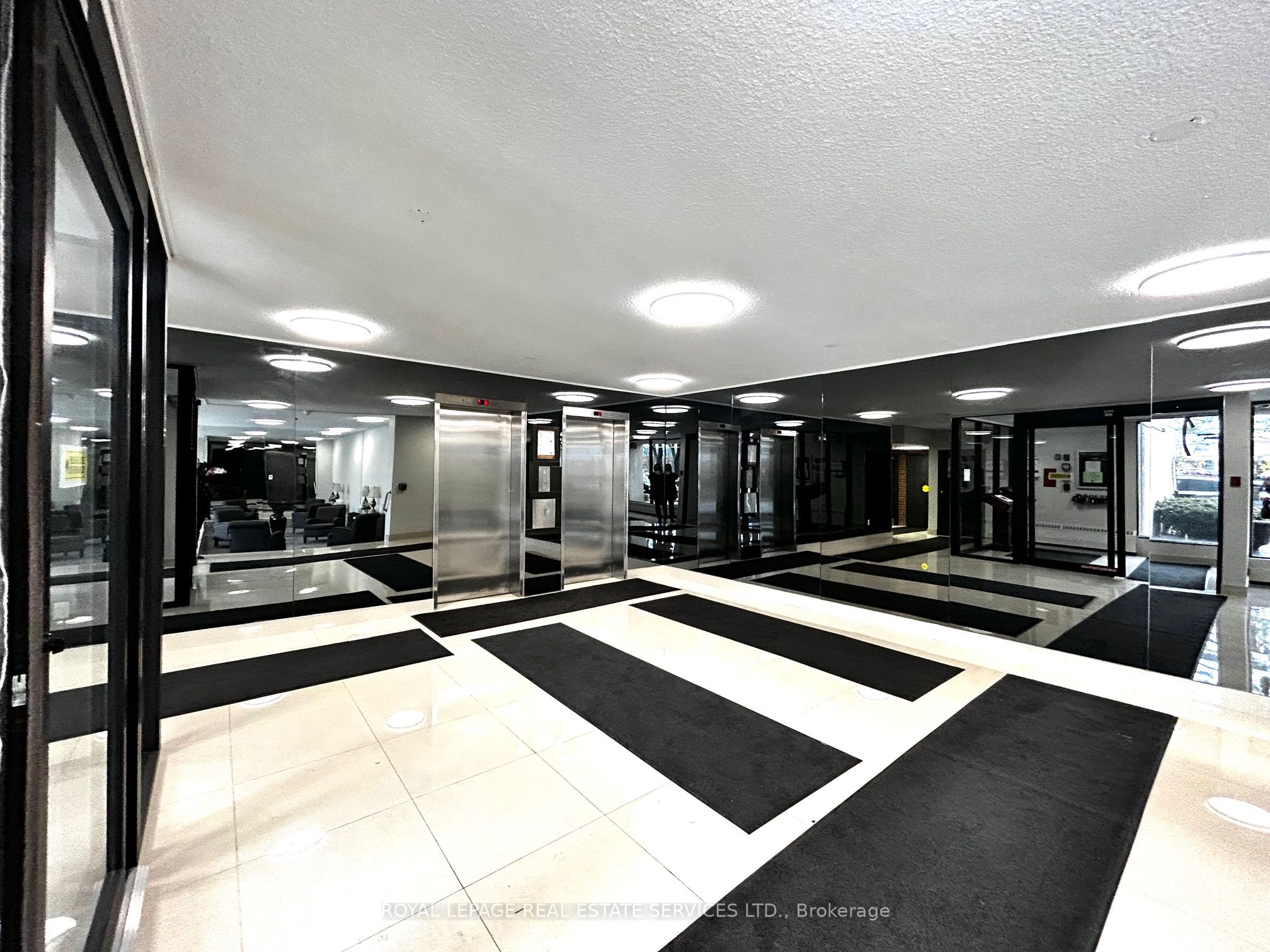 2929 Aquitaine Avenue 905