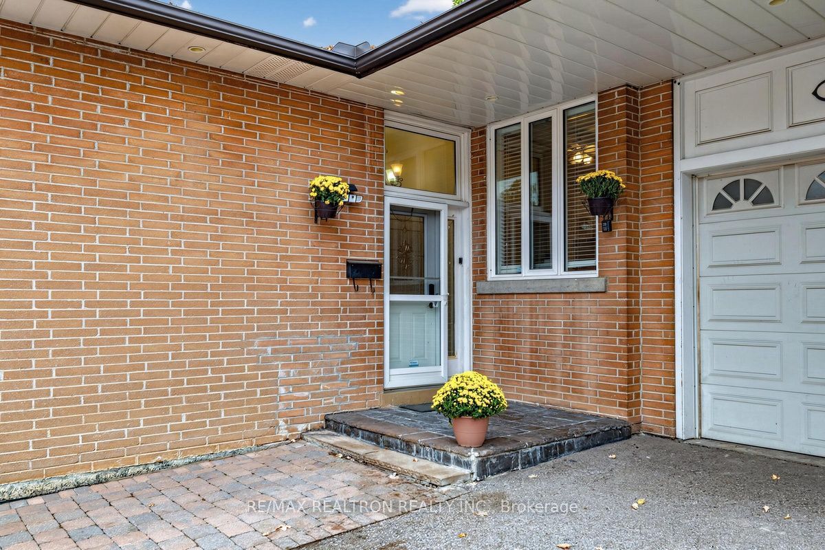 25 Massingham Road
