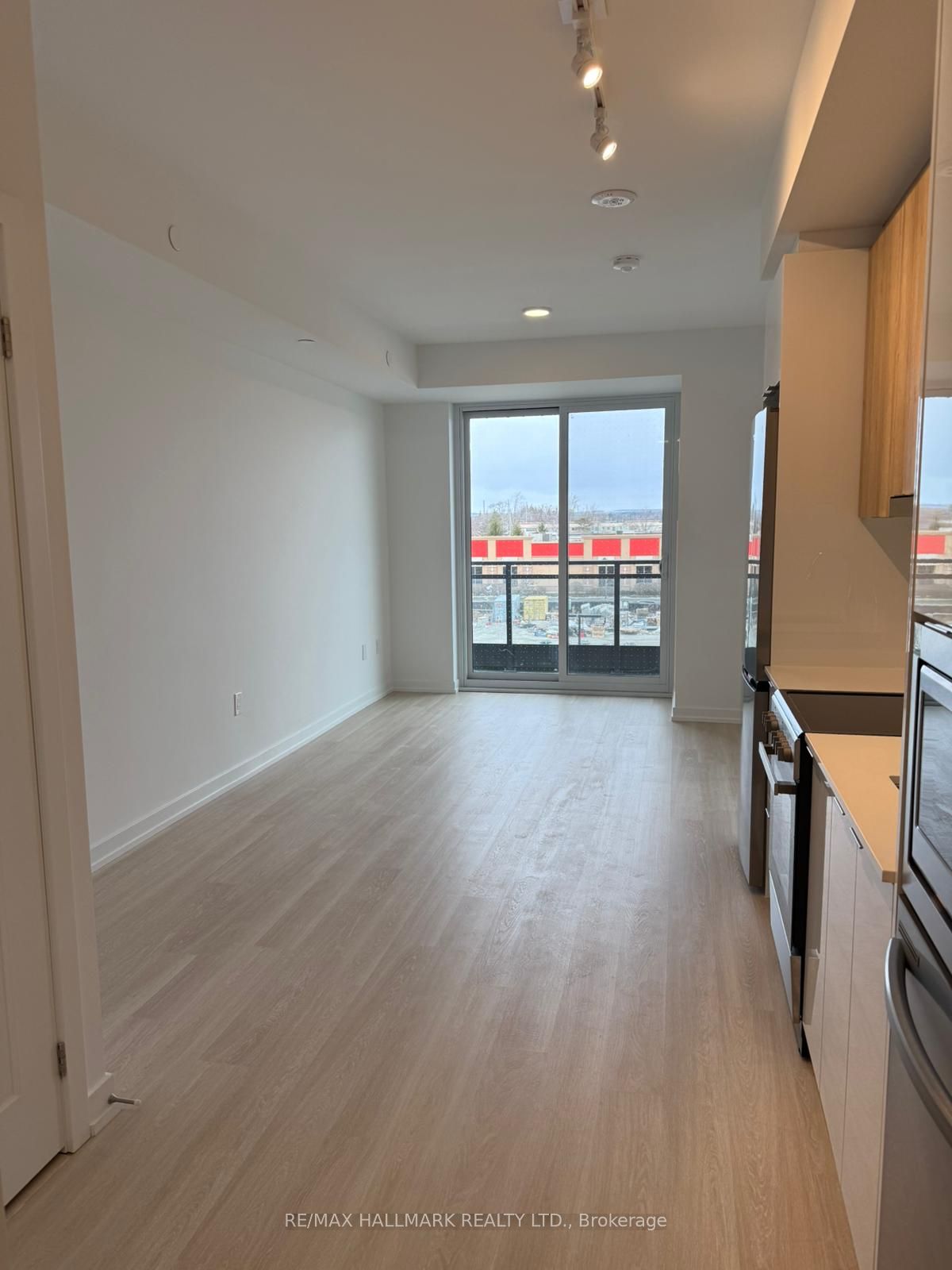 9751 Markham Road 311