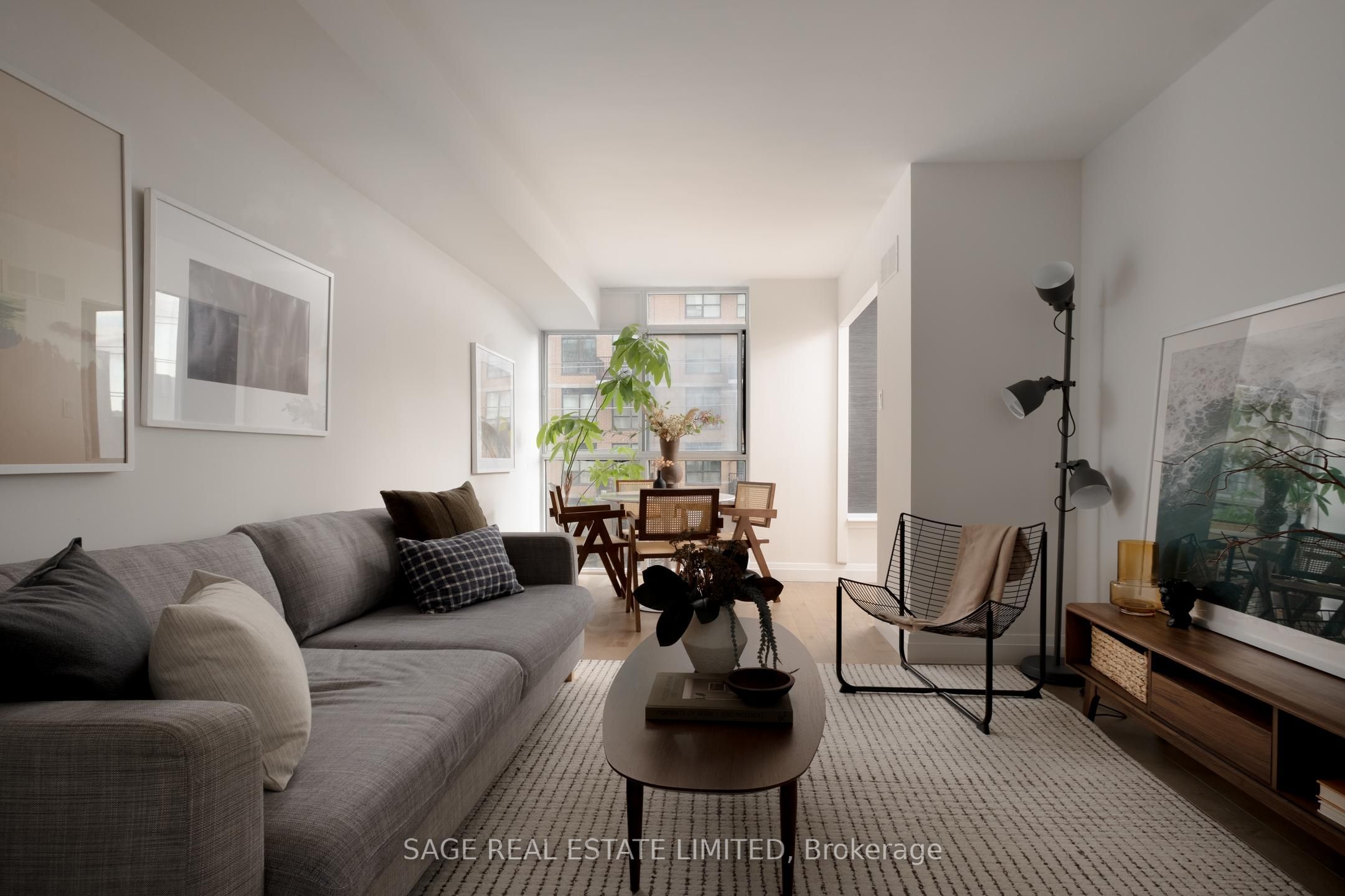 801 King Street W 420