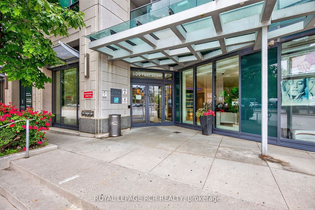 Photo of 600 Fleet Street #310, Toronto, ON M5V 1B7 (MLS # C12675950)
