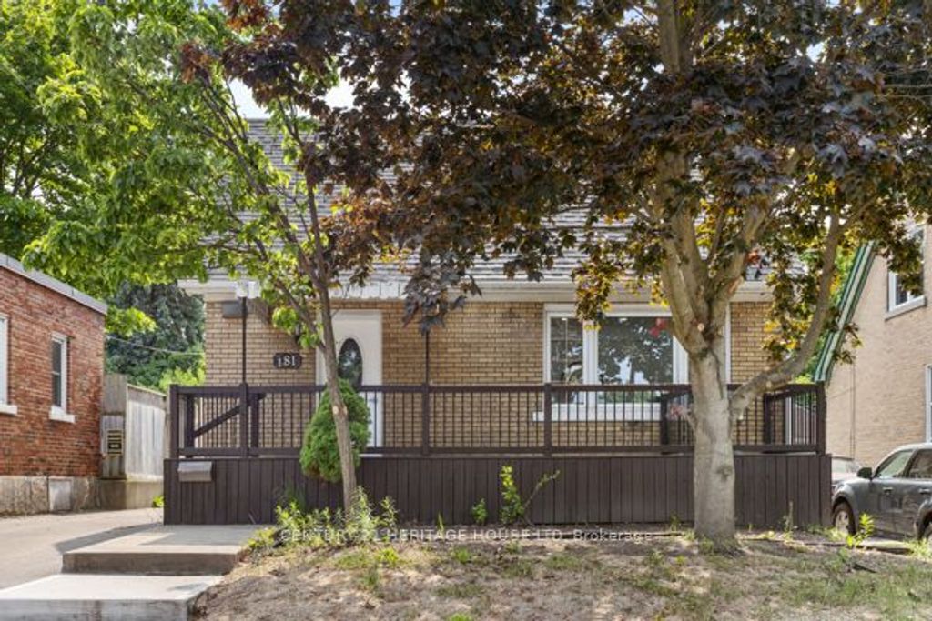 Photo of 181 Highland Road E, Kitchener, ON N2M 3W1 (MLS # X12645240)