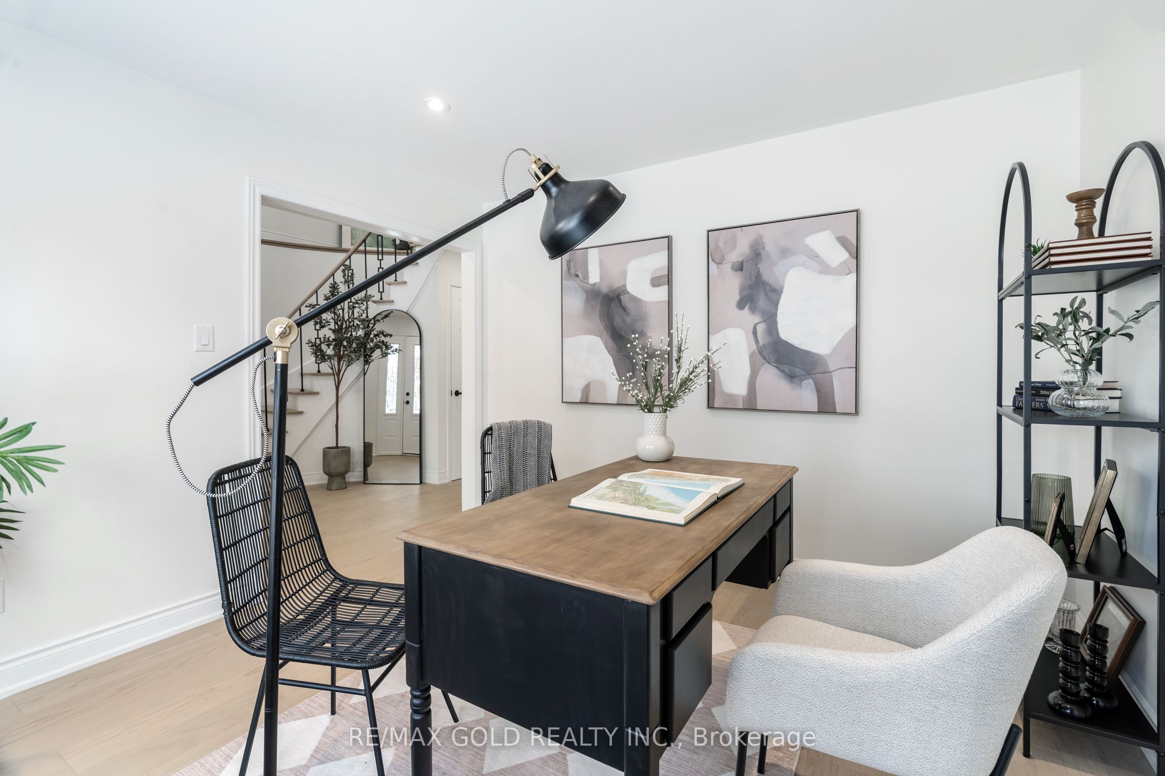 1138 Sawgrass Crescent