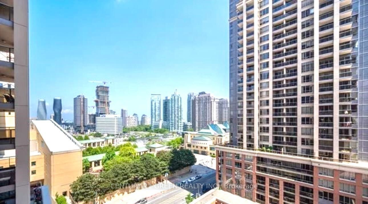 4090 Living Arts Drive 1102